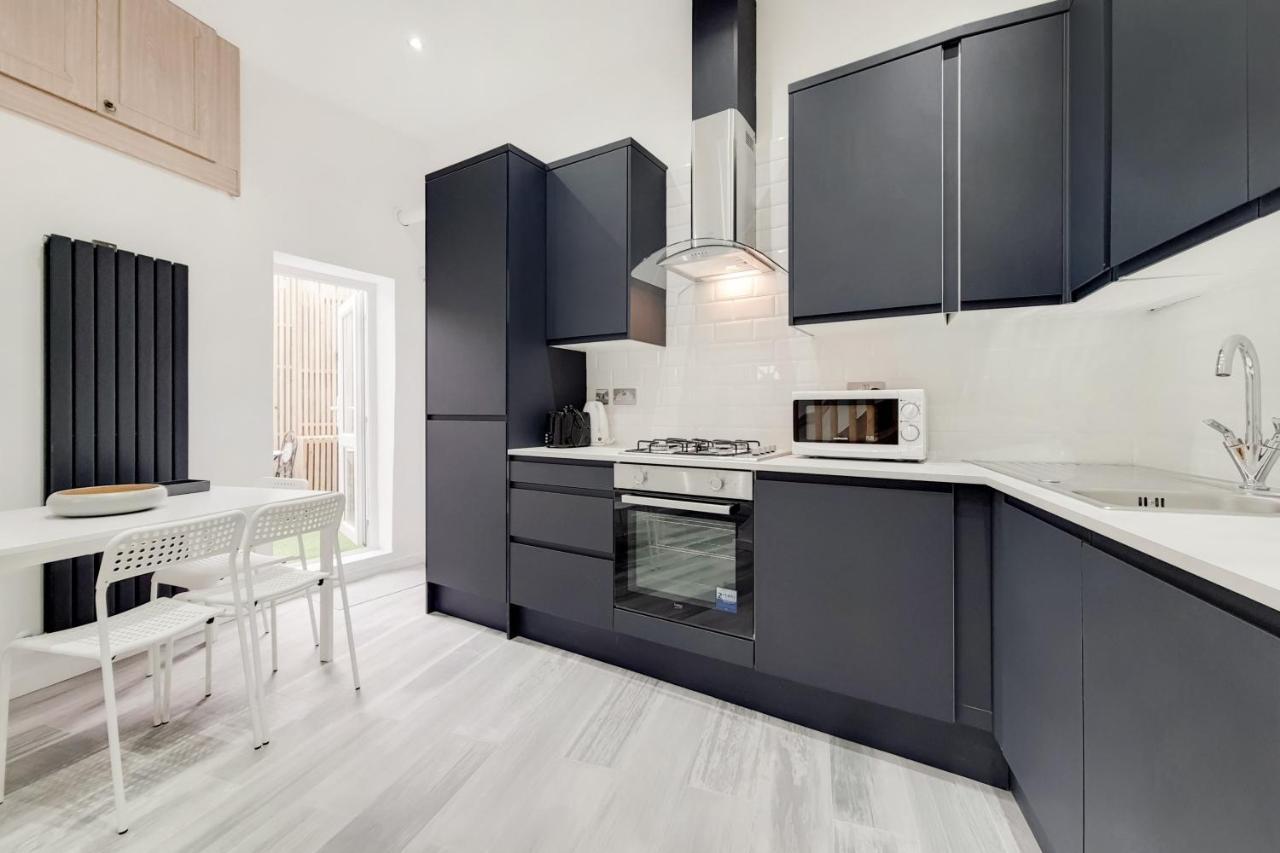 Lovely 4 Bed Apartment Perfect For Families! Лондон Экстерьер фото